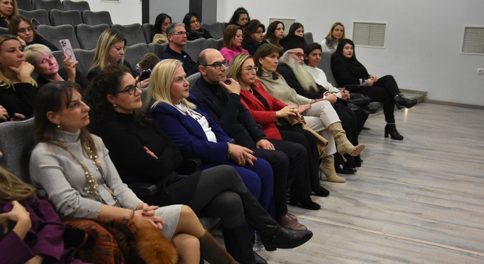 Απόλυτα πετυχημένη η εκδήλωση για την Παγκόσμια Ημέρα Εξάλειψης της Βίας κατά των Γυναικών